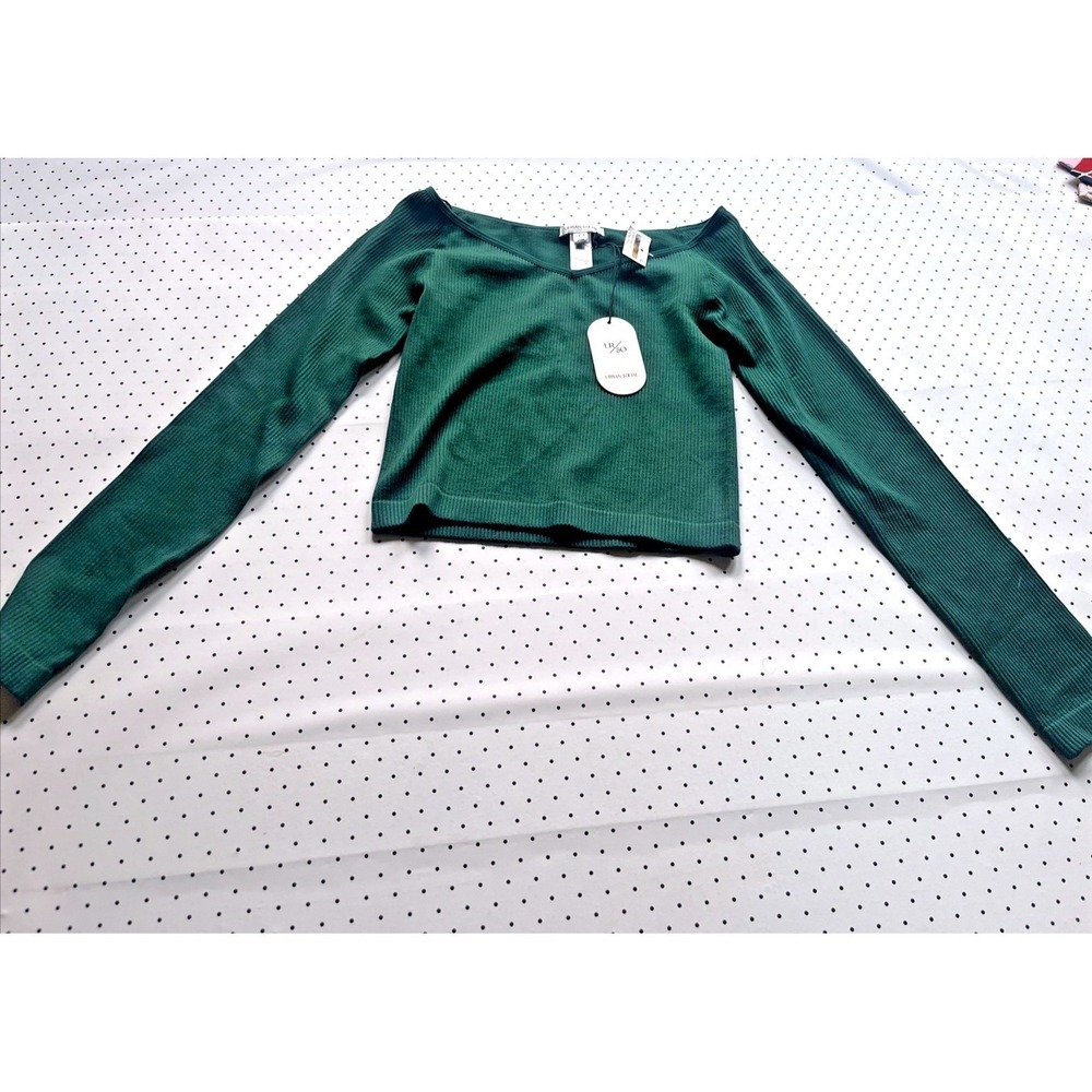 NWT‎ Urban Social Green Ribbed Knit Crop Top Womens XS S Asymmetrical V Neck